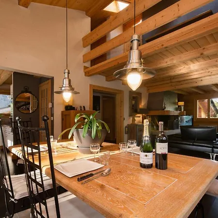 Les Bossons Chalet Sleeps 6 Chamonix