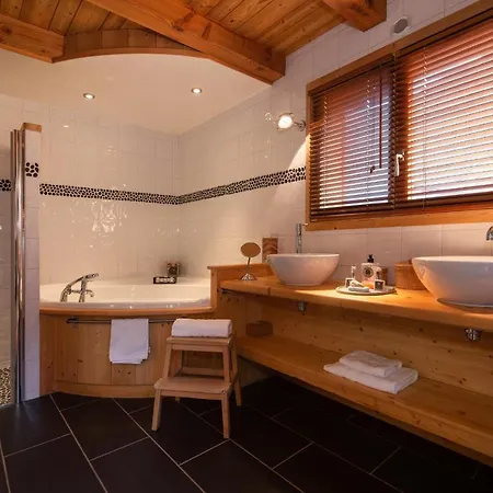 Les Bossons Chalet Sleeps 6