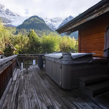 Les Bossons Chalet Sleeps 6 Chamonix